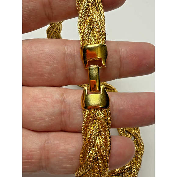 Vintage 16" Gold Tone Chunky Braided Chain Woven Collar Choker Necklace Stunning - Picture 4 of 4